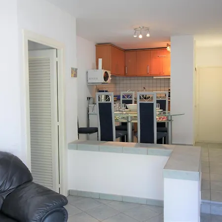 Apartment Planta Baja Con Jardin, Amarre, Y Parking En Zona Tranquila De - Es-258-46 *