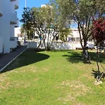Planta Baja Con Jardín, Amarre, Y Parking En Zona Tranquila De - Es-258-46 Apartamento Roses